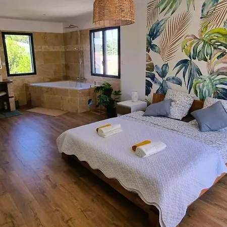 High-comfort With Pool, Sun, Sea, And River